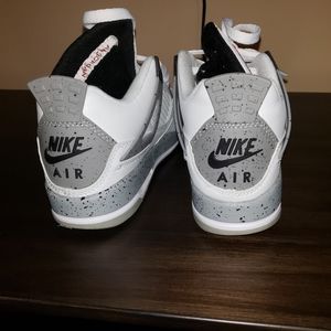Boys Nike Air Jordan 5 (never worn)